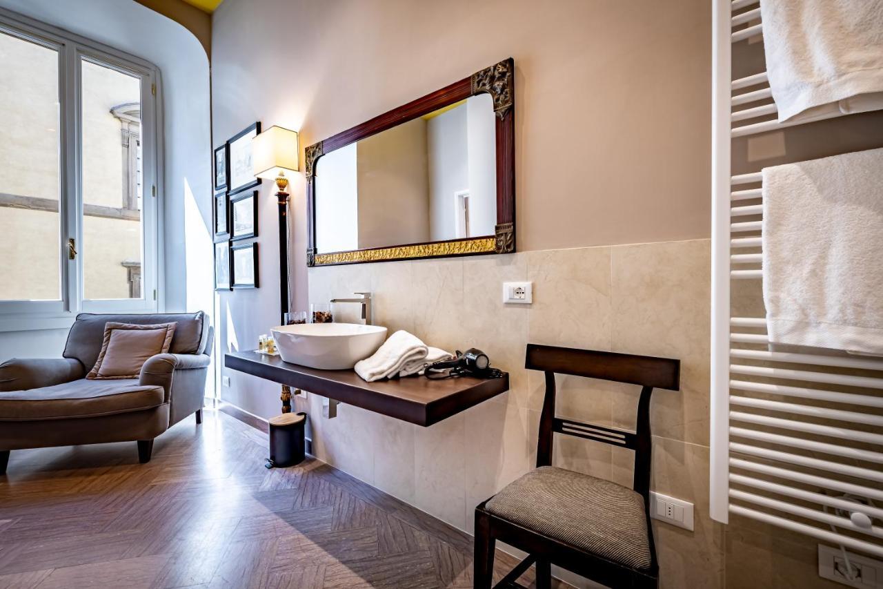 Luxury Bed And Breakfast Cerretani Palace Firenze Bagian luar foto